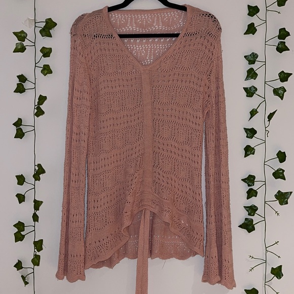 Woman's Amazon Pink Crochet Long Sleeve Sweater M - Picture 5 of 10